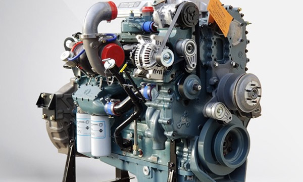 What is the Difference Between Air-Cooled and Water-Cooled Alternator?